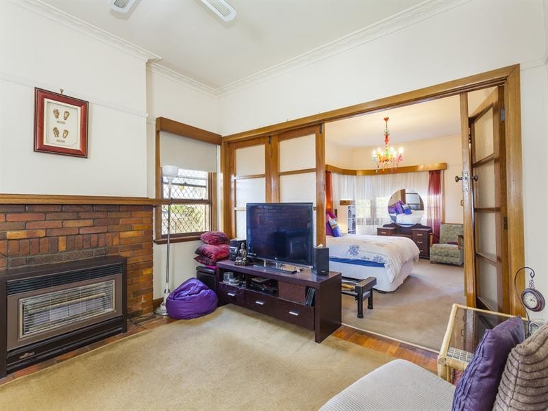 74 Francis Stret, Belmont VIC 3216