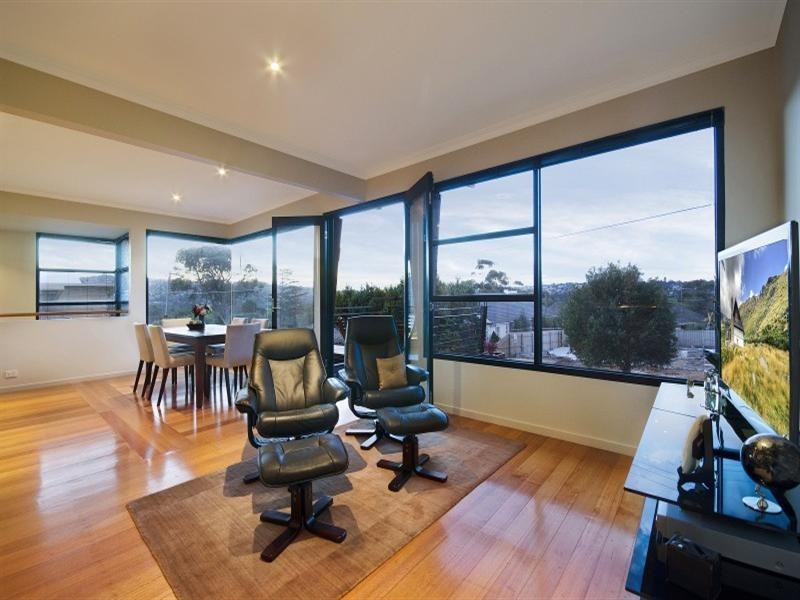 5 Victoria Terrace, Belmont VIC 3216