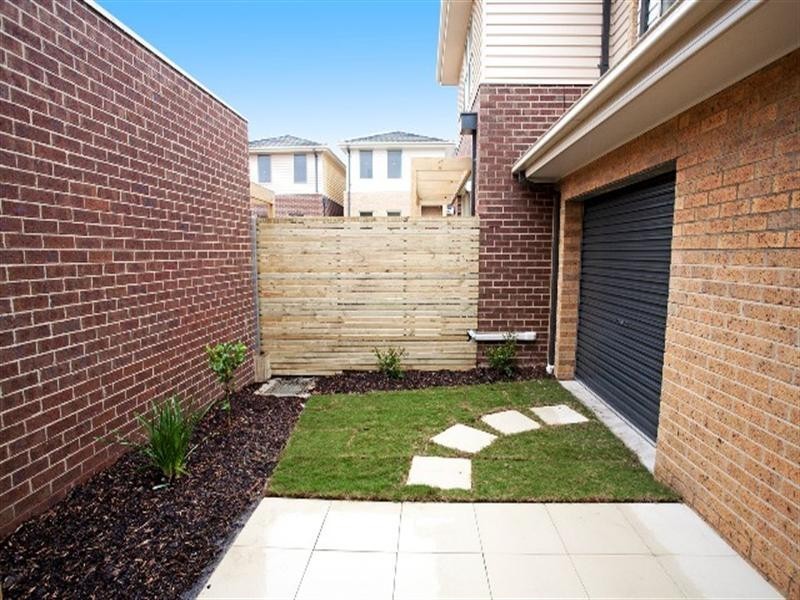 6/100-108 West Fyans Street, Newtown VIC 3220