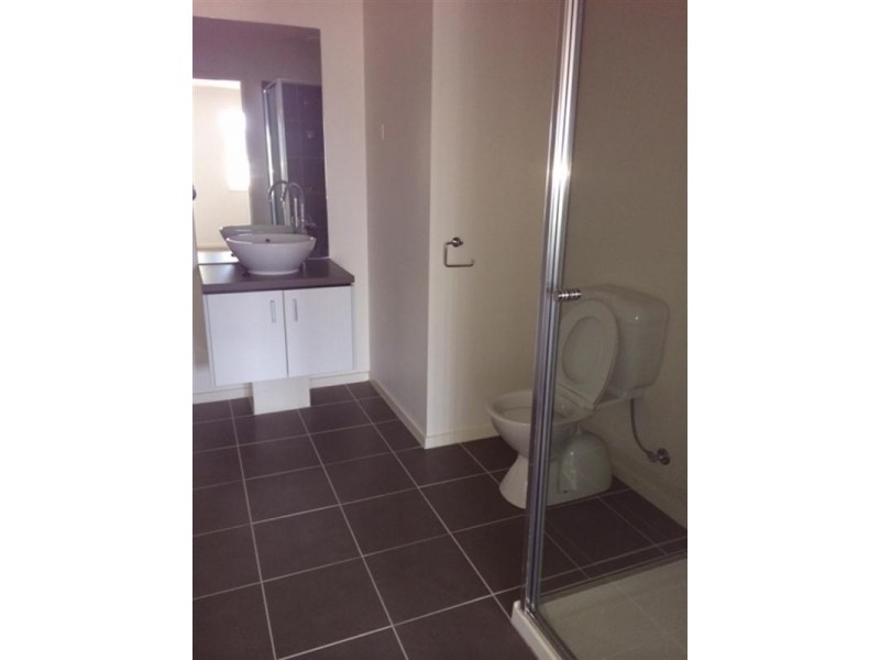 55 Oakwood Crescent, Waurn Ponds VIC 3216