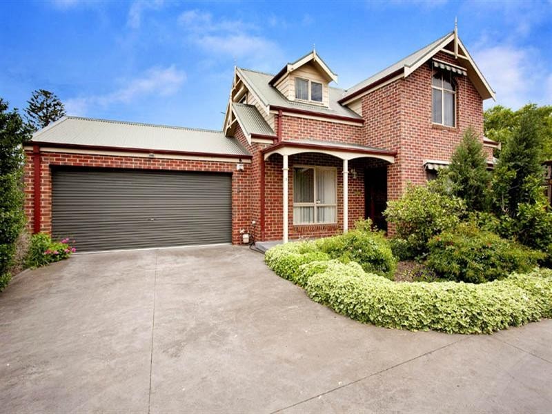 3/3 Volum Street, Manifold Heights VIC 3218