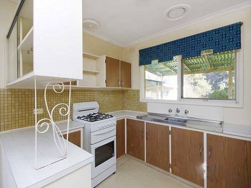 7 Charles Street, Belmont VIC 3216