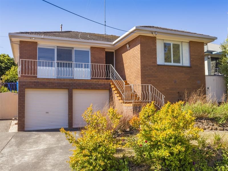 82 Buckingham Road, Newtown VIC 3220
