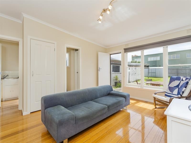 3 Dorothy Avenue, Belmont VIC 3216