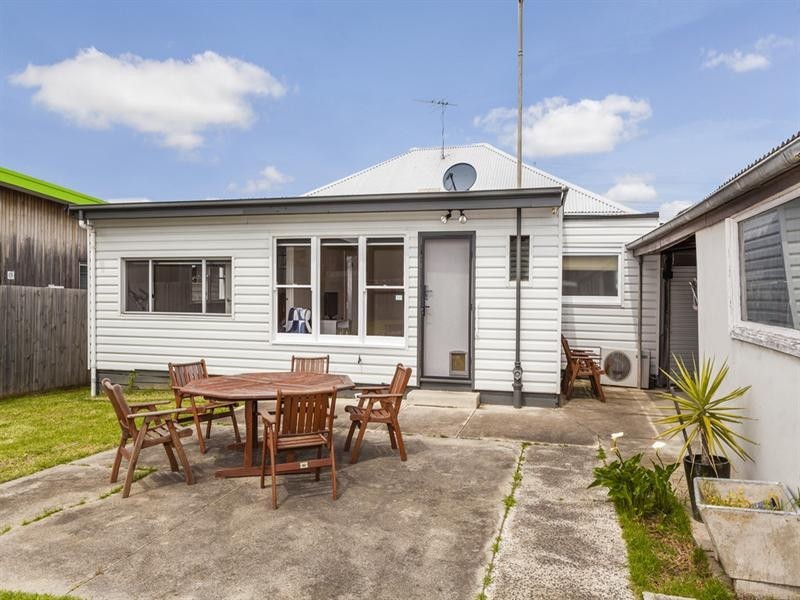 3 Dorothy Avenue, Belmont VIC 3216