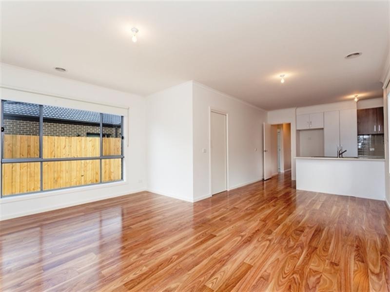 6/31-33 Helms Street, Newcomb VIC 3219
