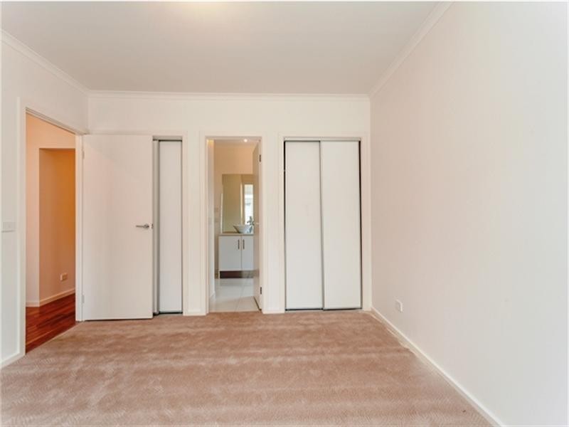 6/31-33 Helms Street, Newcomb VIC 3219