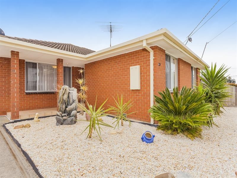 23 Truscott Street, Whittington VIC 3219