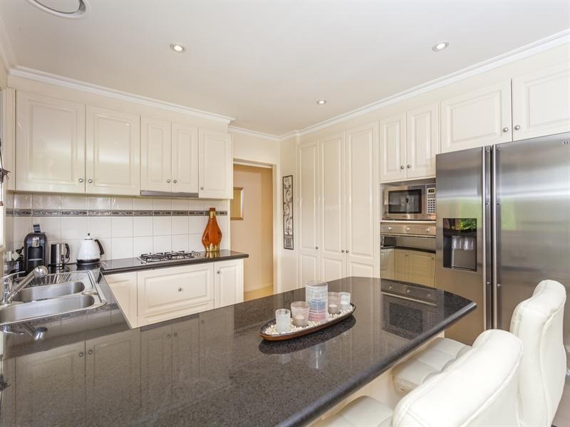 23 Truscott Street, Whittington VIC 3219