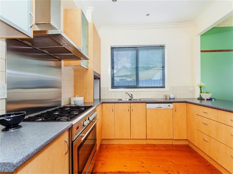 49 Wimmera Avenue, Manifold Heights VIC 3218