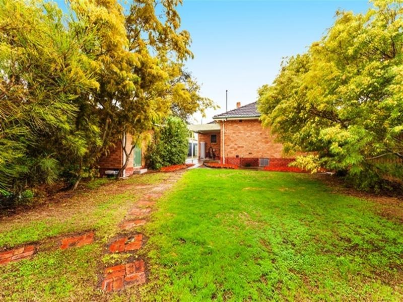 49 Wimmera Avenue, Manifold Heights VIC 3218