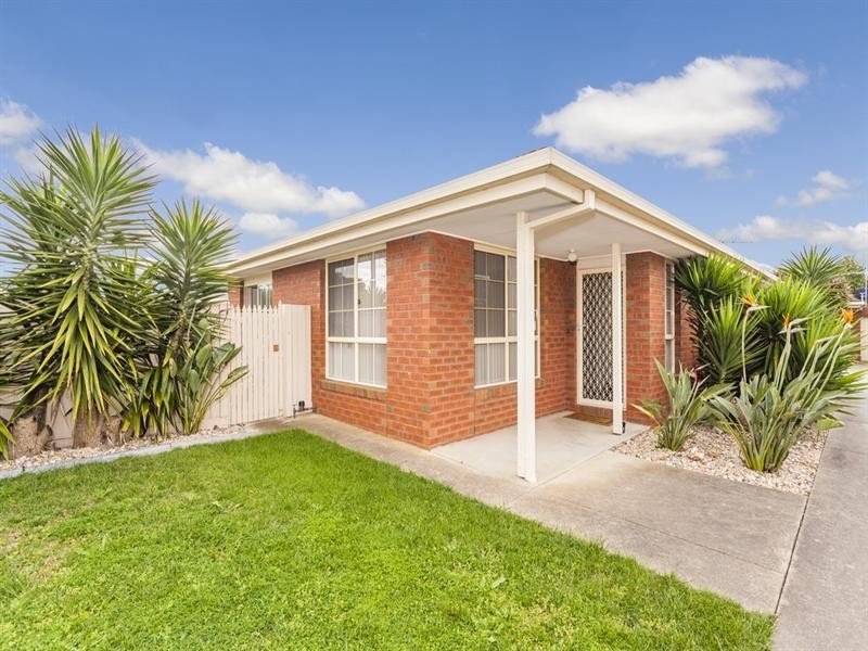 1/80 Wolseley Grove, Bell Post Hill VIC 3215