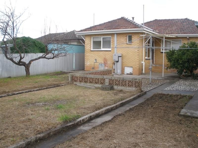 30 Walsgott Street, North Geelong VIC 3215