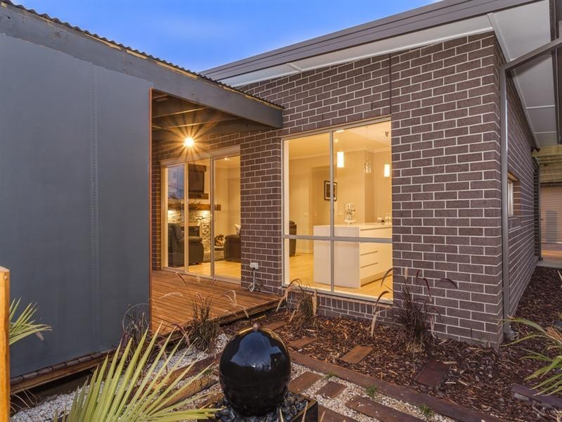 33 Anstead Avenue, Drysdale VIC 3222