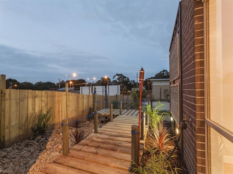 33 Anstead Avenue, Drysdale VIC 3222