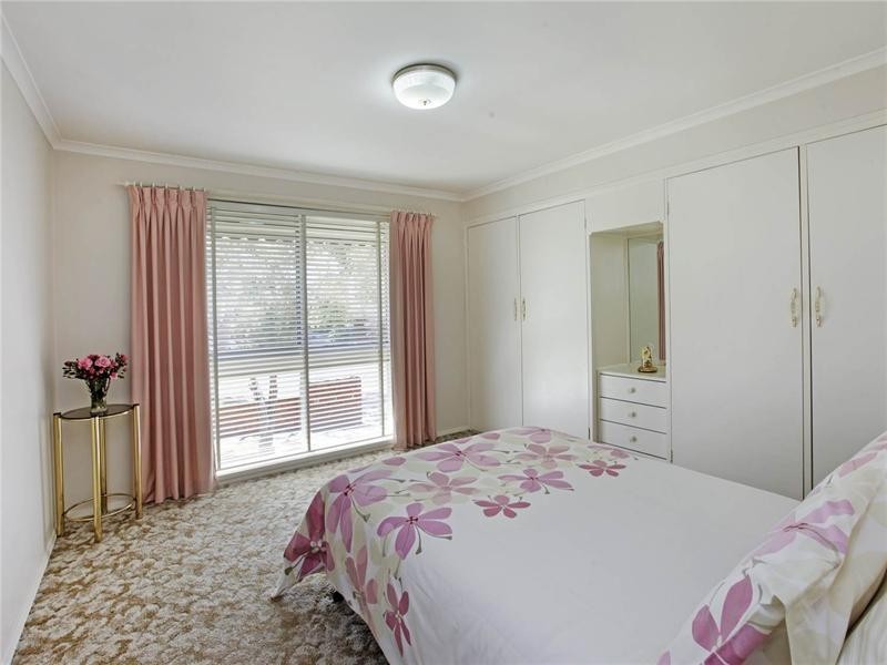 1/13 Volum Street, Manifold Heights VIC 3218