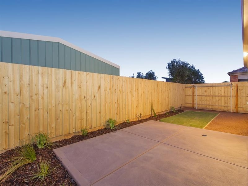 29 Oriondo Way, Marshall VIC 3216