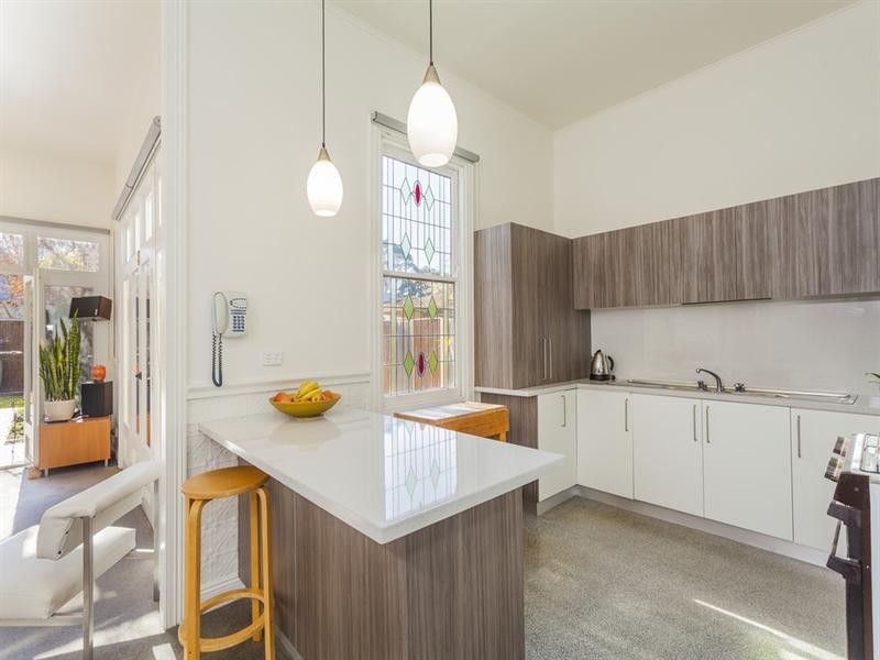 13 Thorne Street, East Geelong VIC 3219