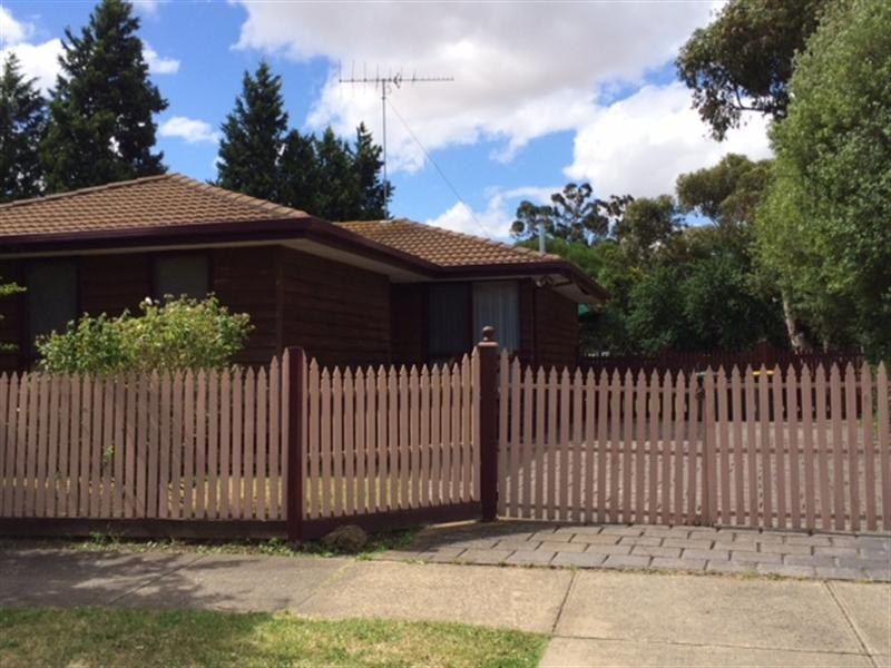 32 Moreland Avenue, Corio VIC 3214