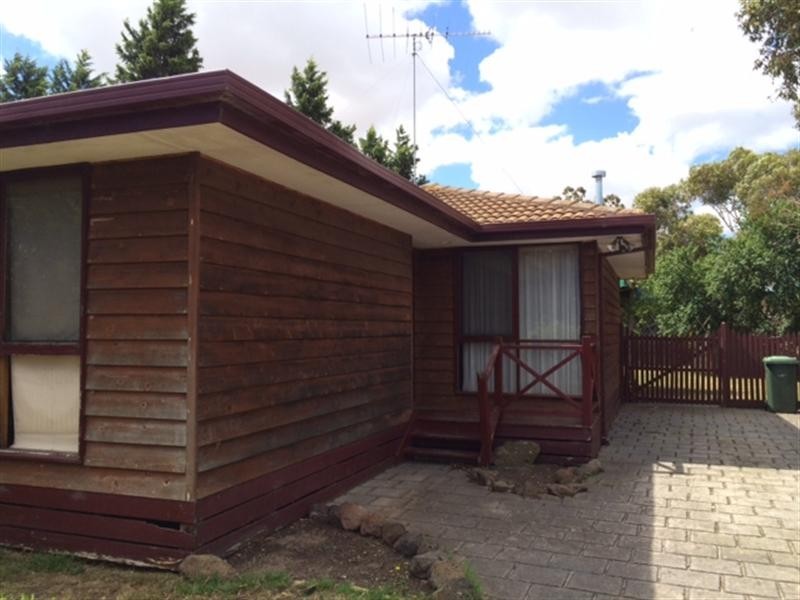 32 Moreland Avenue, Corio VIC 3214