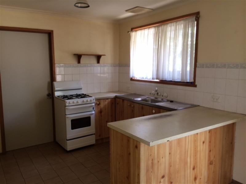 32 Moreland Avenue, Corio VIC 3214