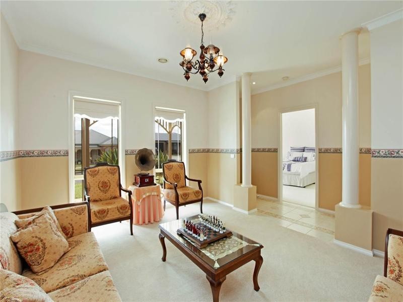 28 Huon Crescent, Leopold VIC 3224