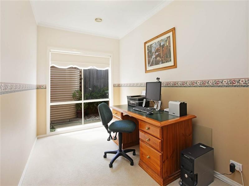 28 Huon Crescent, Leopold VIC 3224