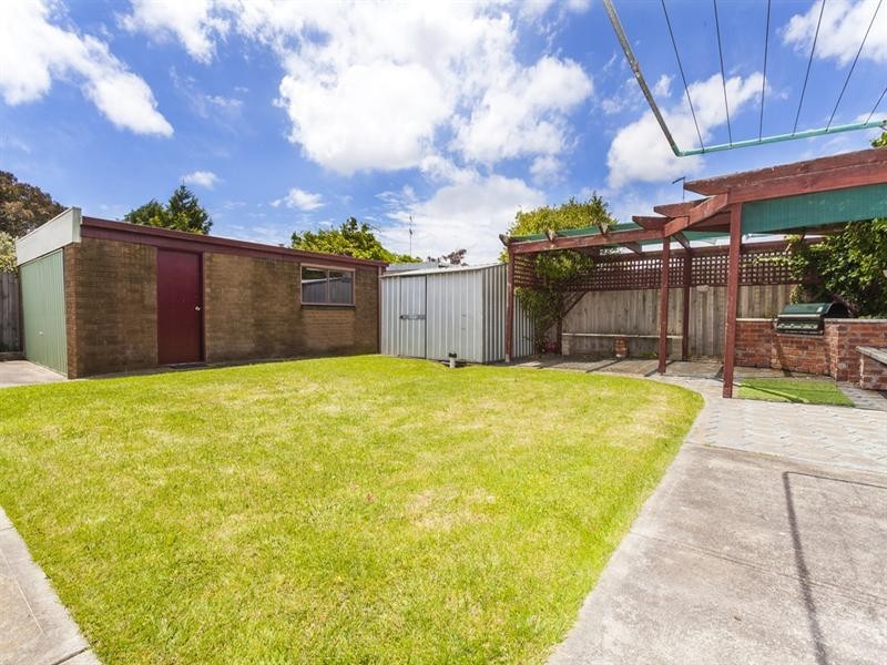 75 Burdoo Drive, Grovedale VIC 3216