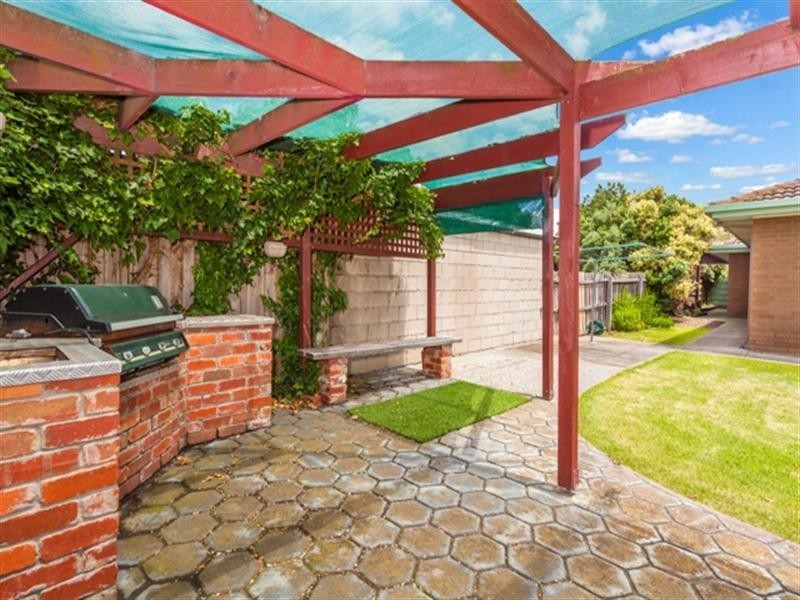 75 Burdoo Drive, Grovedale VIC 3216