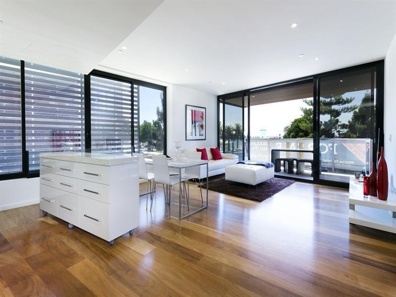 100 Western Beach, Geelong VIC 3220