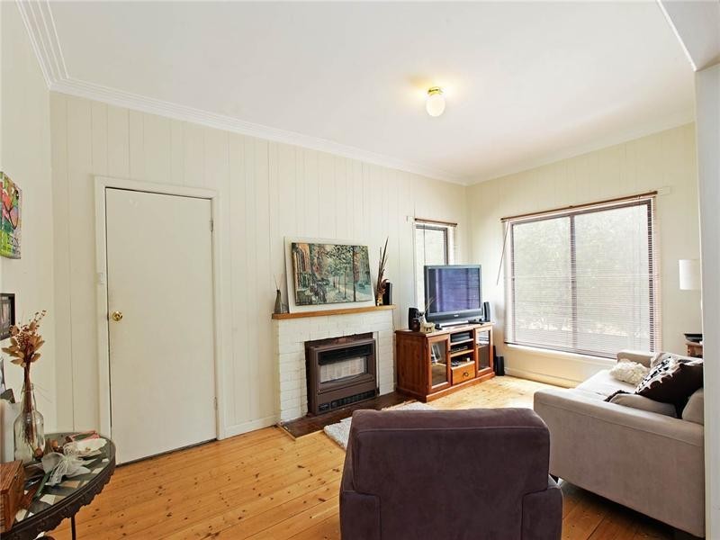 31 Barnfather Street, East Geelong VIC 3219