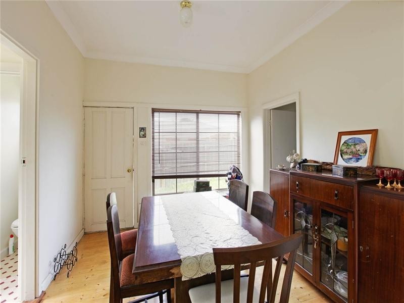 31 Barnfather Street, East Geelong VIC 3219