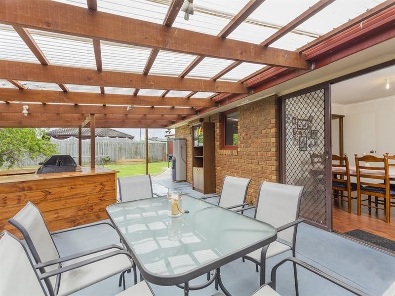 8 Mersey Court, St Albans Park VIC 3219