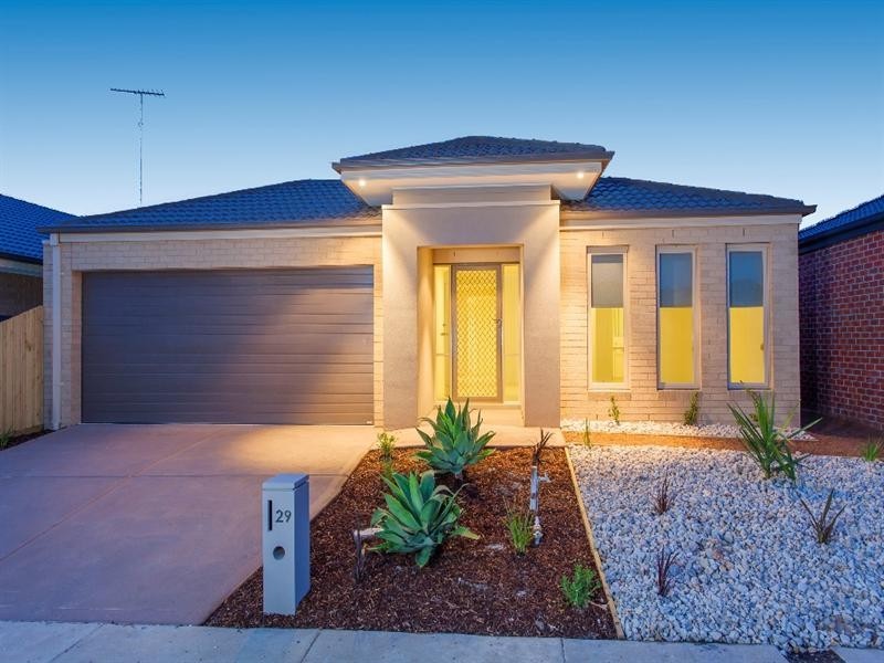 29 Oriondo Way, Marshall VIC 3216
