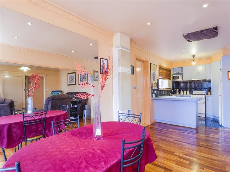 144 Ballarat Road, Hamlyn Heights VIC 3215