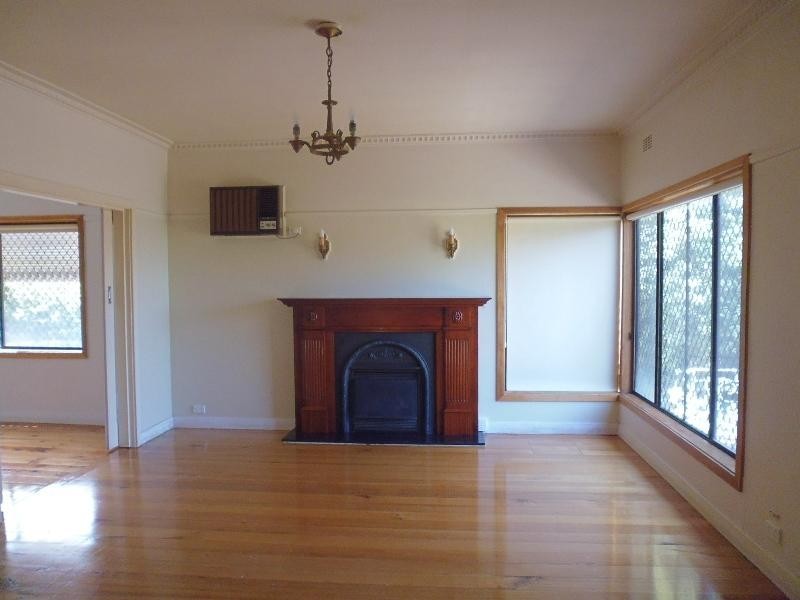 171 Minerva Road, Newtown VIC 3220