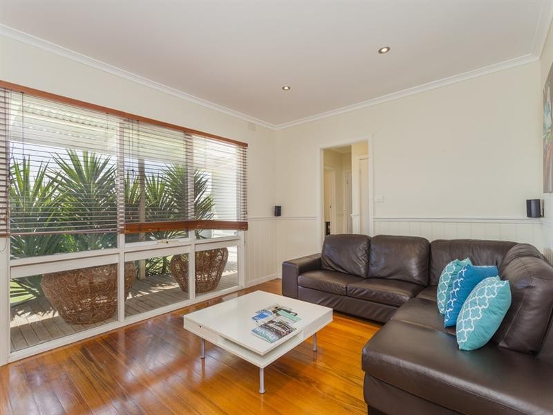 37 Laguna Place, Grovedale VIC 3216