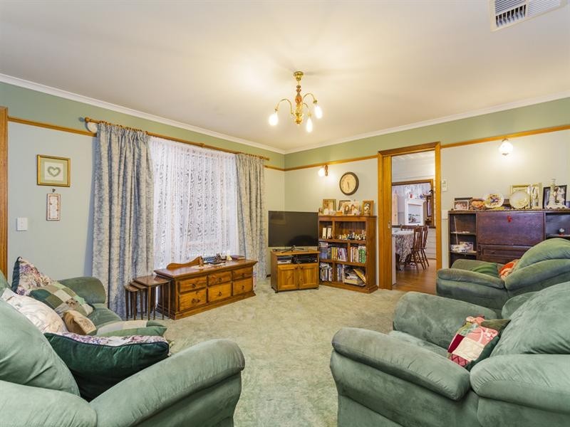 48 Brayshay Road, Newcomb VIC 3219