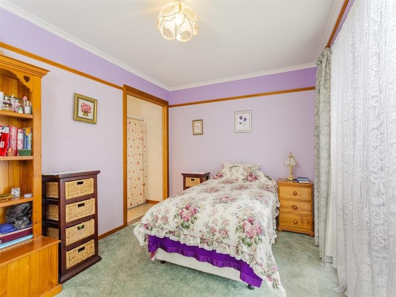 48 Brayshay Road, Newcomb VIC 3219