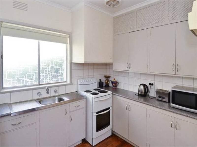 2/22 Walter Street, East Geelong VIC 3219