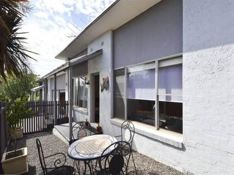 2/22 Walter Street, East Geelong VIC 3219