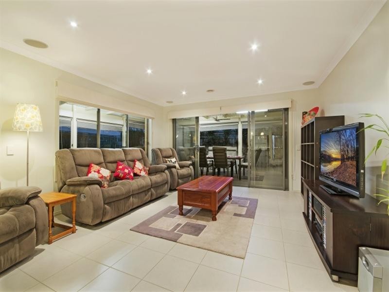 2 Emilija Court, Marshall VIC 3216