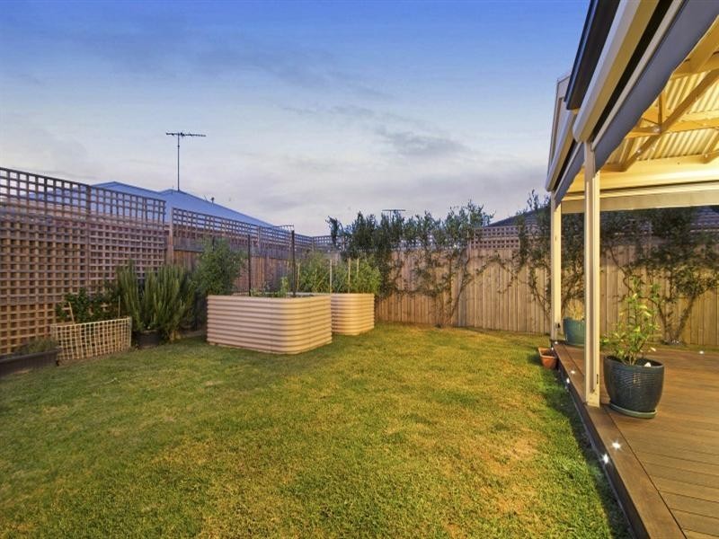 2 Emilija Court, Marshall VIC 3216