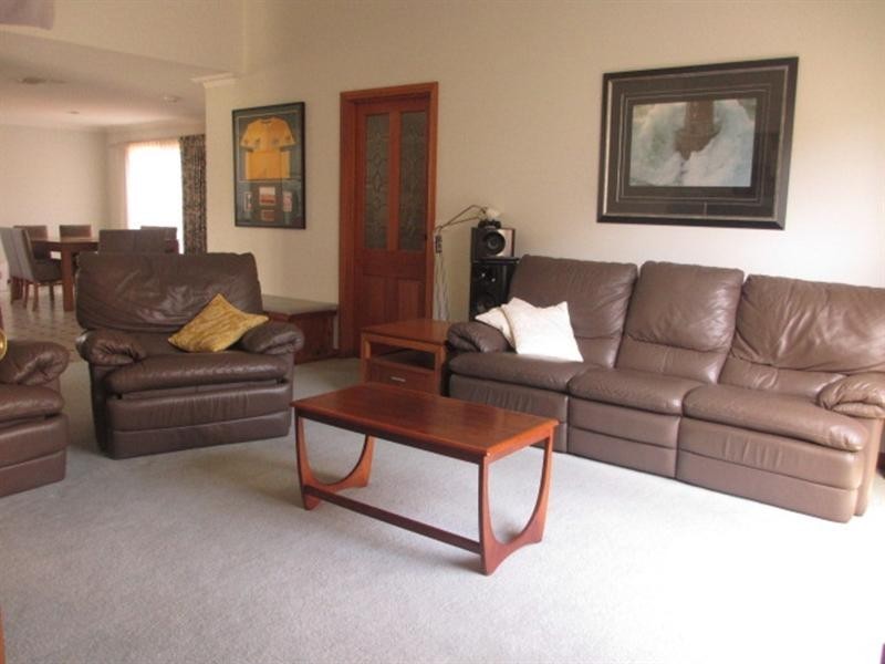 54 Wandana Drive, Wandana Heights VIC 3216