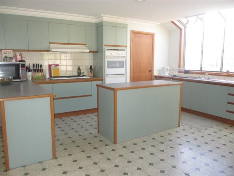 54 Wandana Drive, Wandana Heights VIC 3216