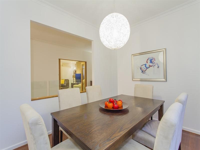 72 Reigate Road, Highton VIC 3216