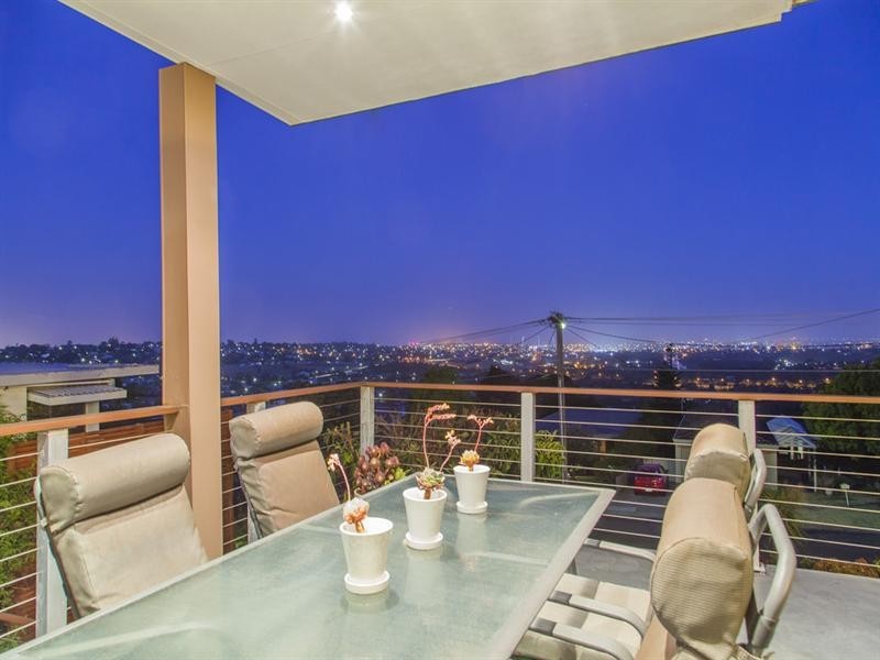 72 Reigate Road, Highton VIC 3216