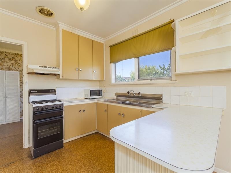 11 Edith Court, Belmont VIC 3216