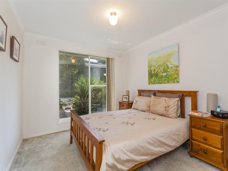4/16 Elizabeth Street, Highton VIC 3216