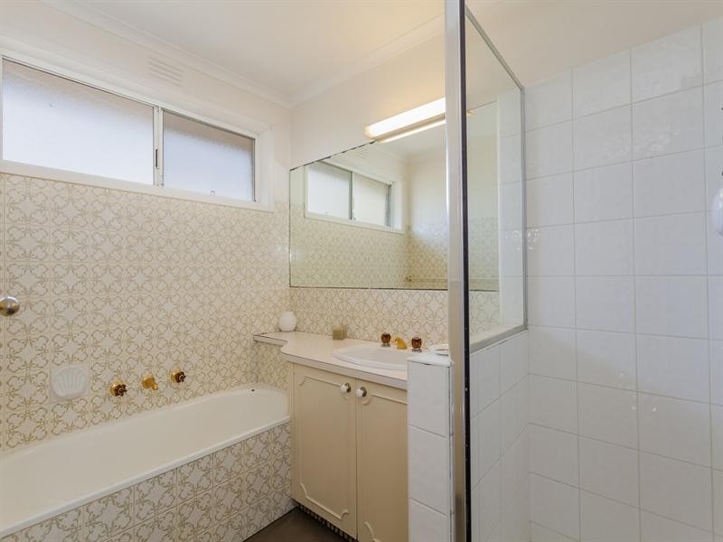 4/16 Elizabeth Street, Highton VIC 3216